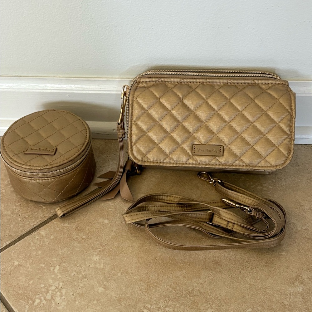 Vera Bradley Not Outlet RFID All in One Crossbody & cosmetic case